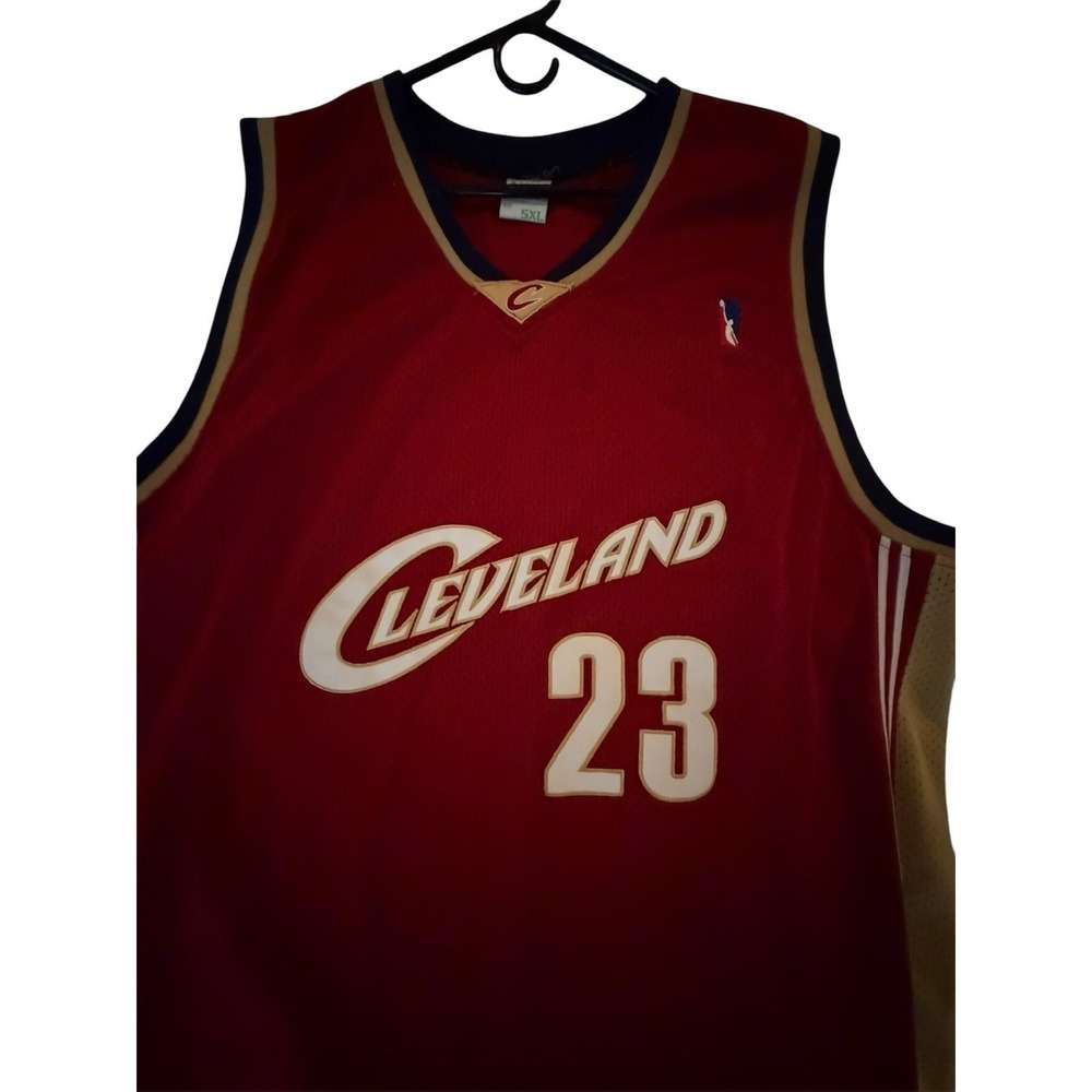 Vintage Cleveland Cavaliers LeBron James Embroidered Basketball Jersey Mens 5XL